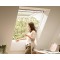 VELUX GPL fa kézi tetőtéri ablak - GPL 2066